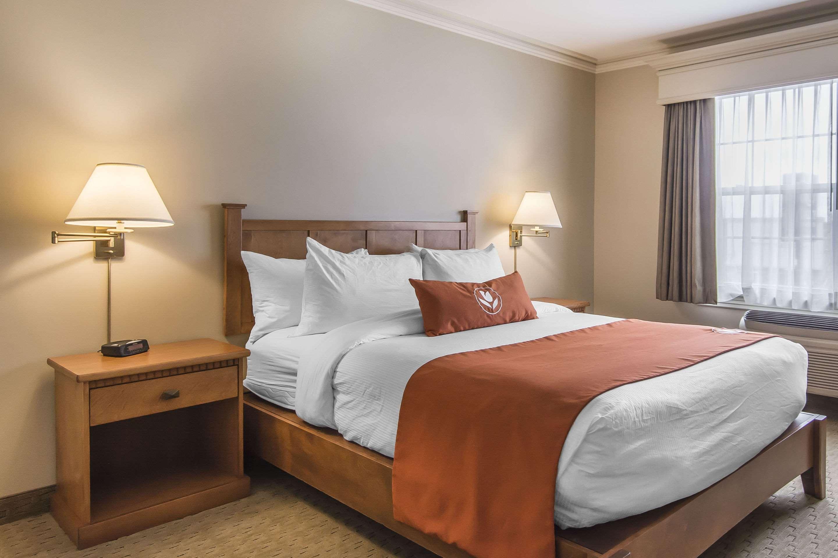 Quality Inn & Suites Amsterdam Fredericton Kültér fotó