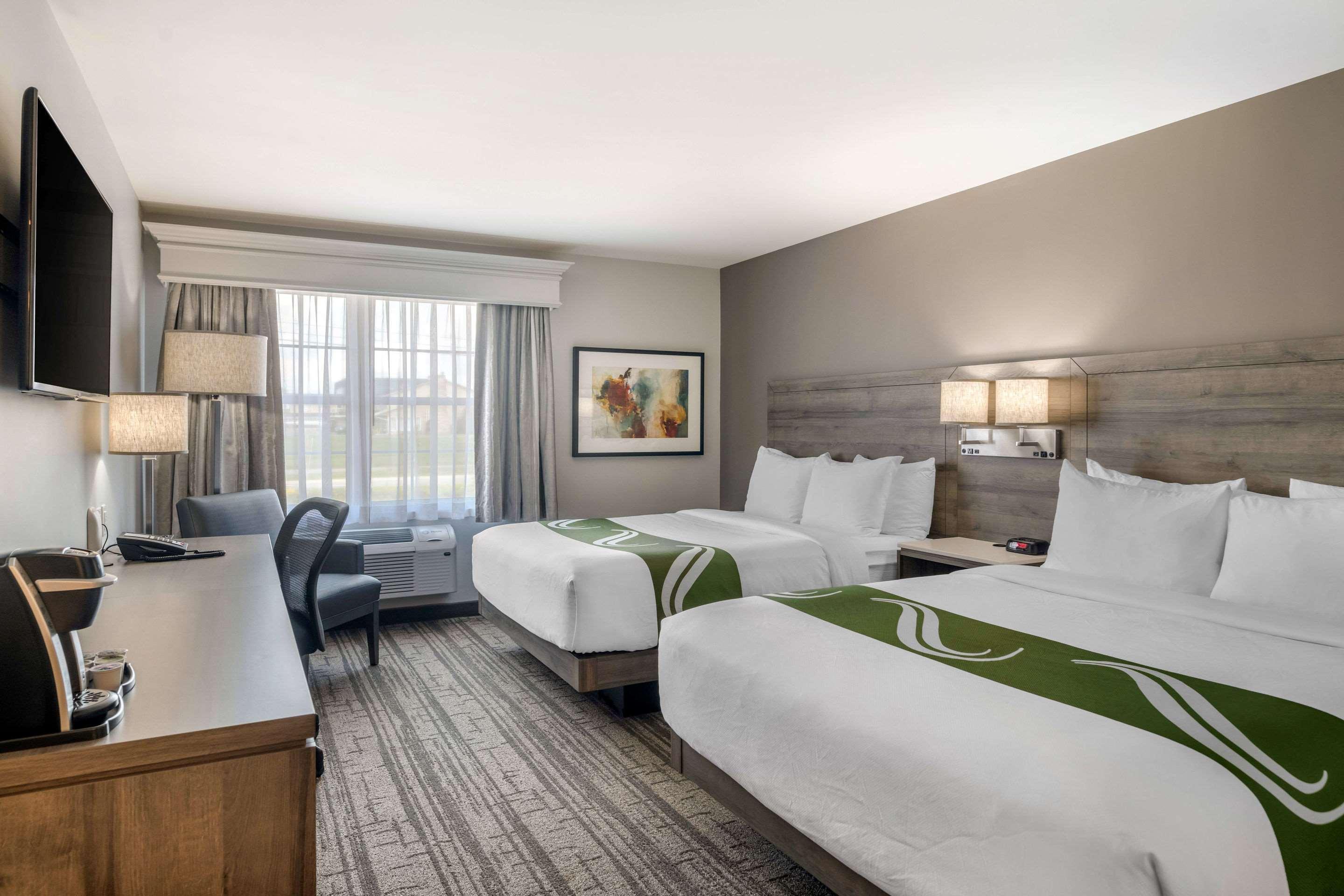 Quality Inn & Suites Amsterdam Fredericton Kültér fotó