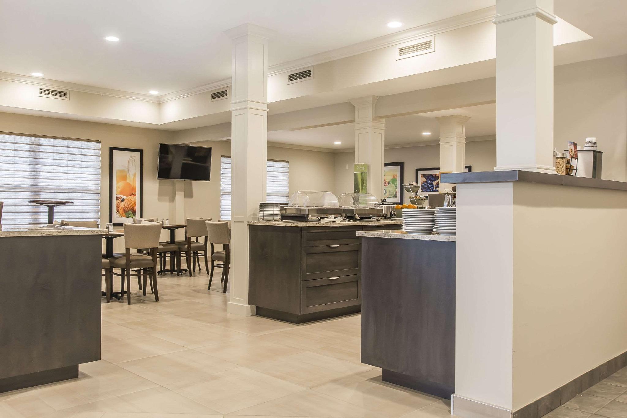 Quality Inn & Suites Amsterdam Fredericton Kültér fotó
