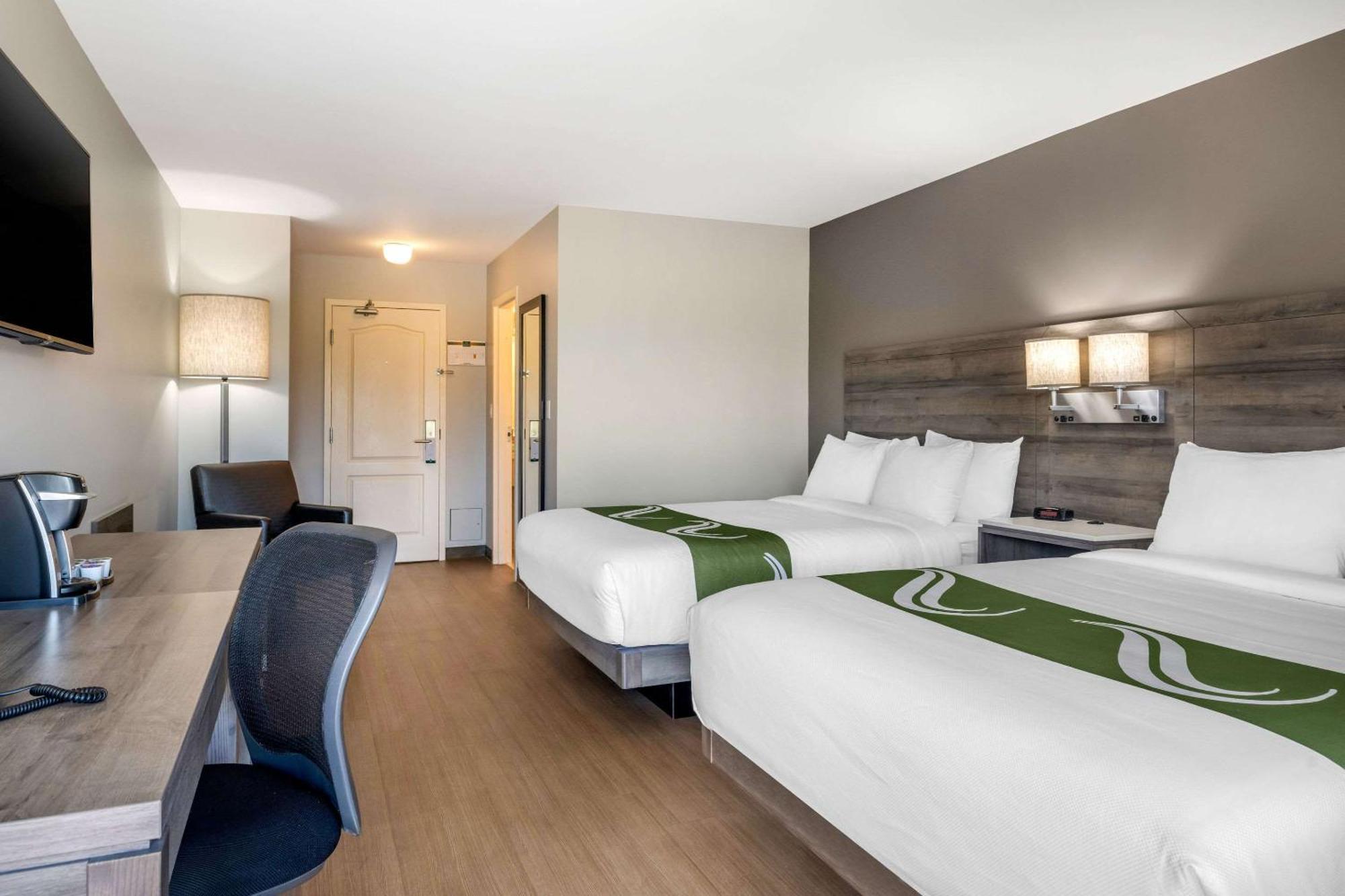 Quality Inn & Suites Amsterdam Fredericton Kültér fotó