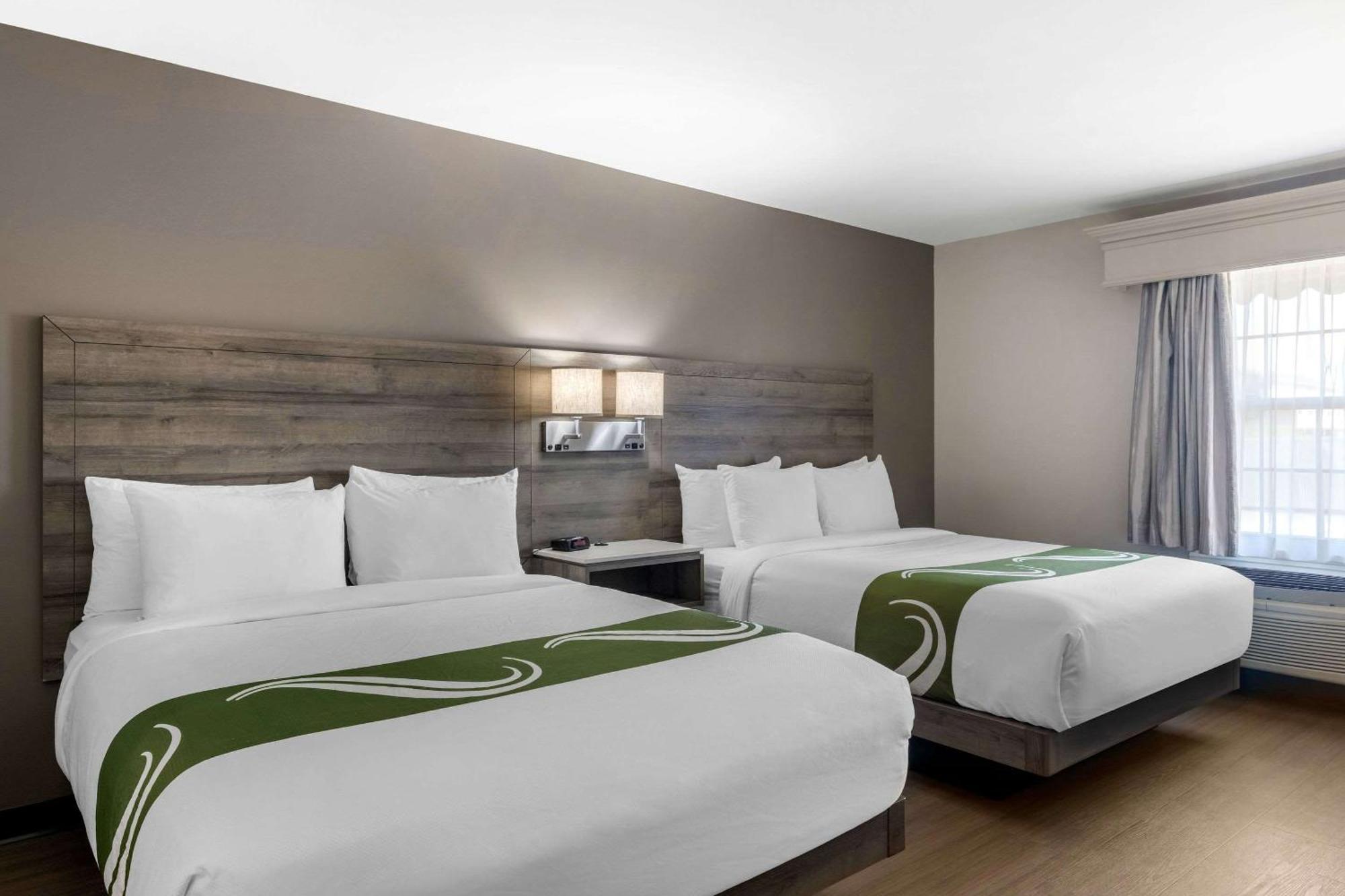 Quality Inn & Suites Amsterdam Fredericton Kültér fotó