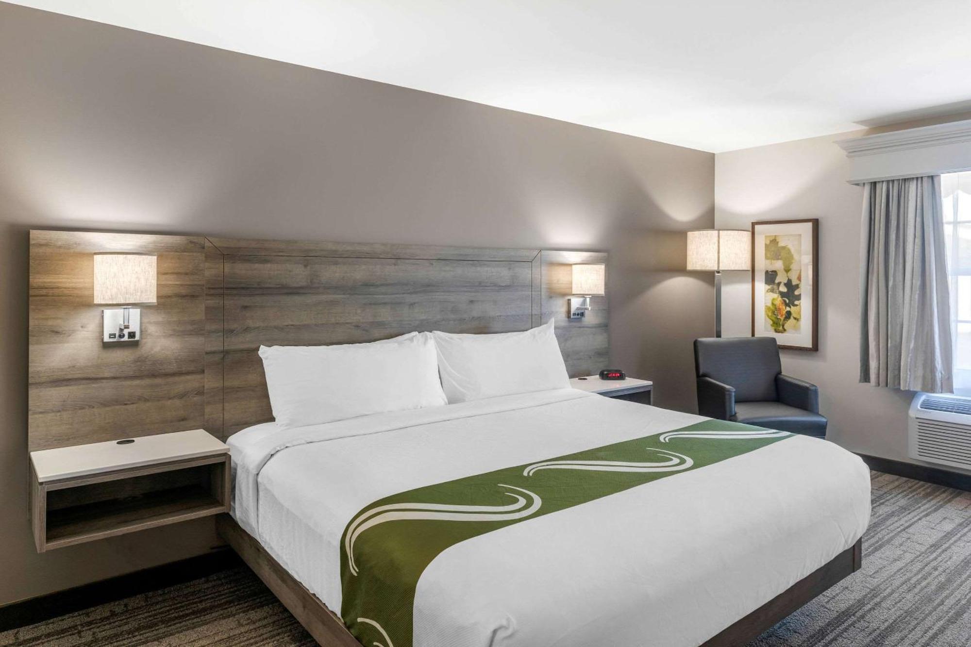 Quality Inn & Suites Amsterdam Fredericton Kültér fotó