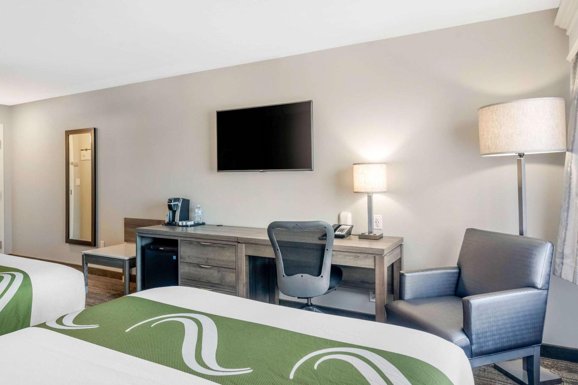 Quality Inn & Suites Amsterdam Fredericton Kültér fotó